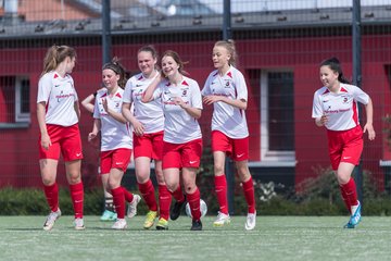 Bild 261 - wBJ St. Pauli - Walddoerfer : Ergebnis: 1:11